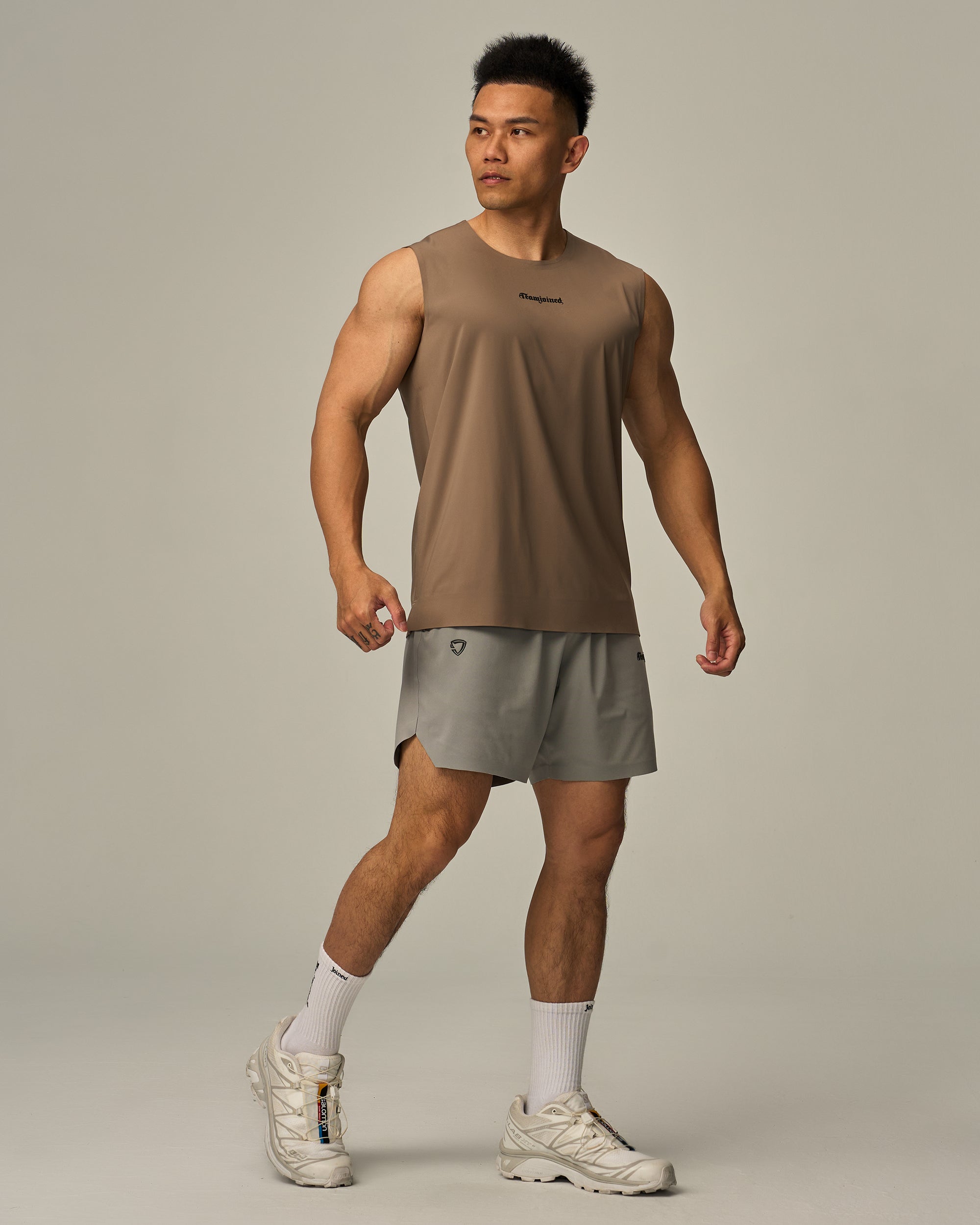 color_Drak Khaki