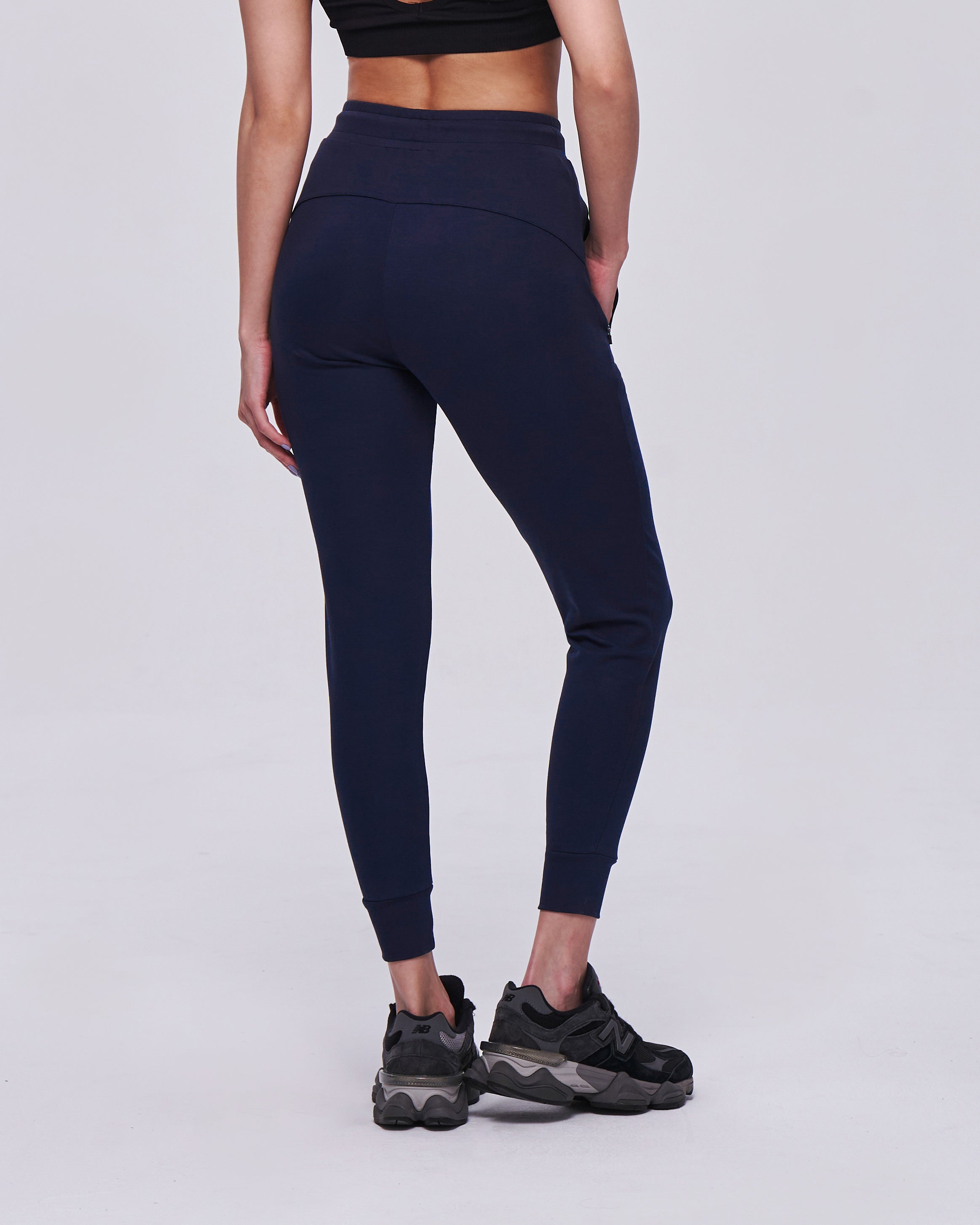 color_navy