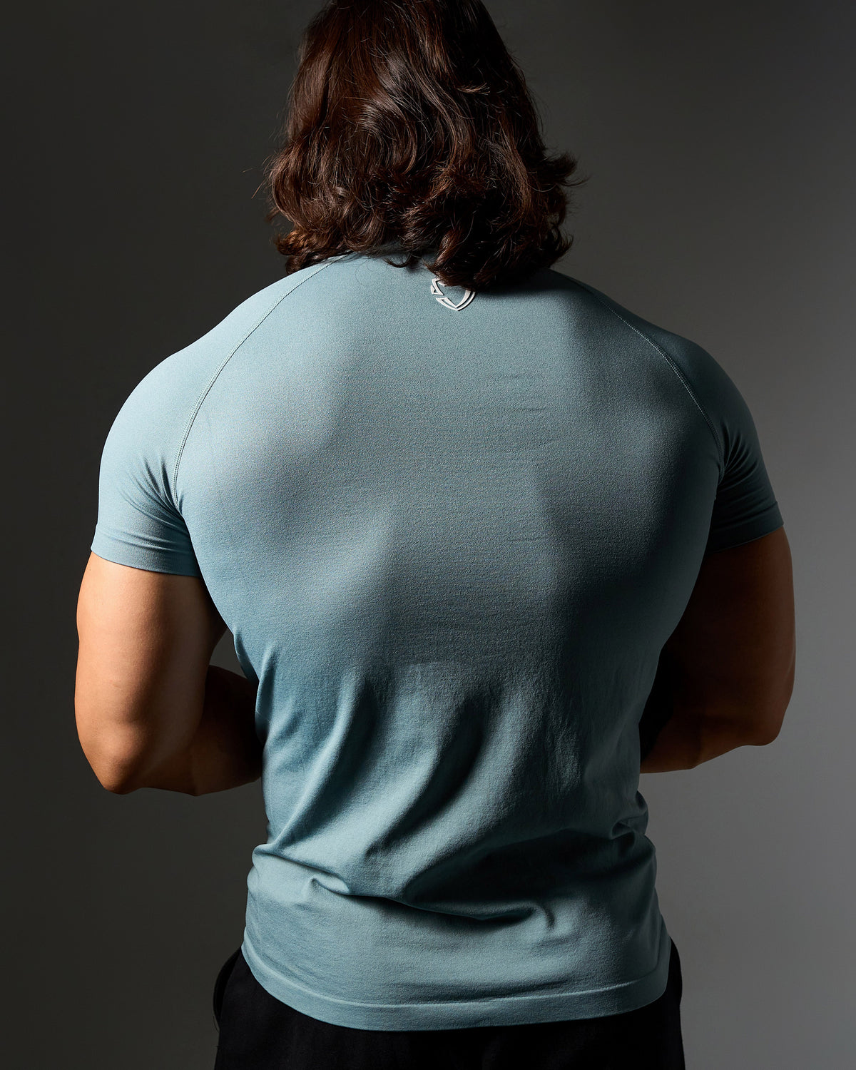 Vector Seamless Form-Fit Top