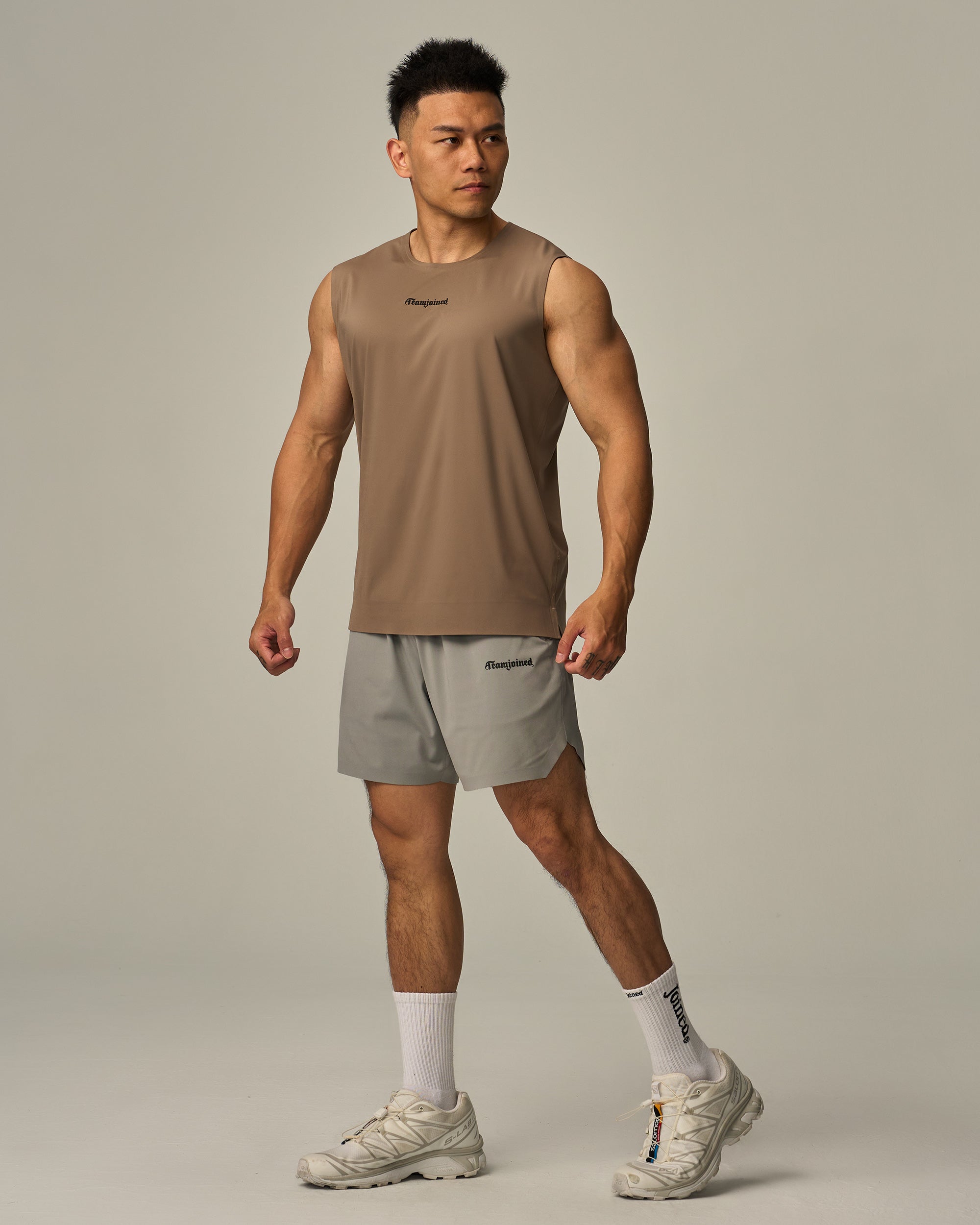color_Drak Khaki