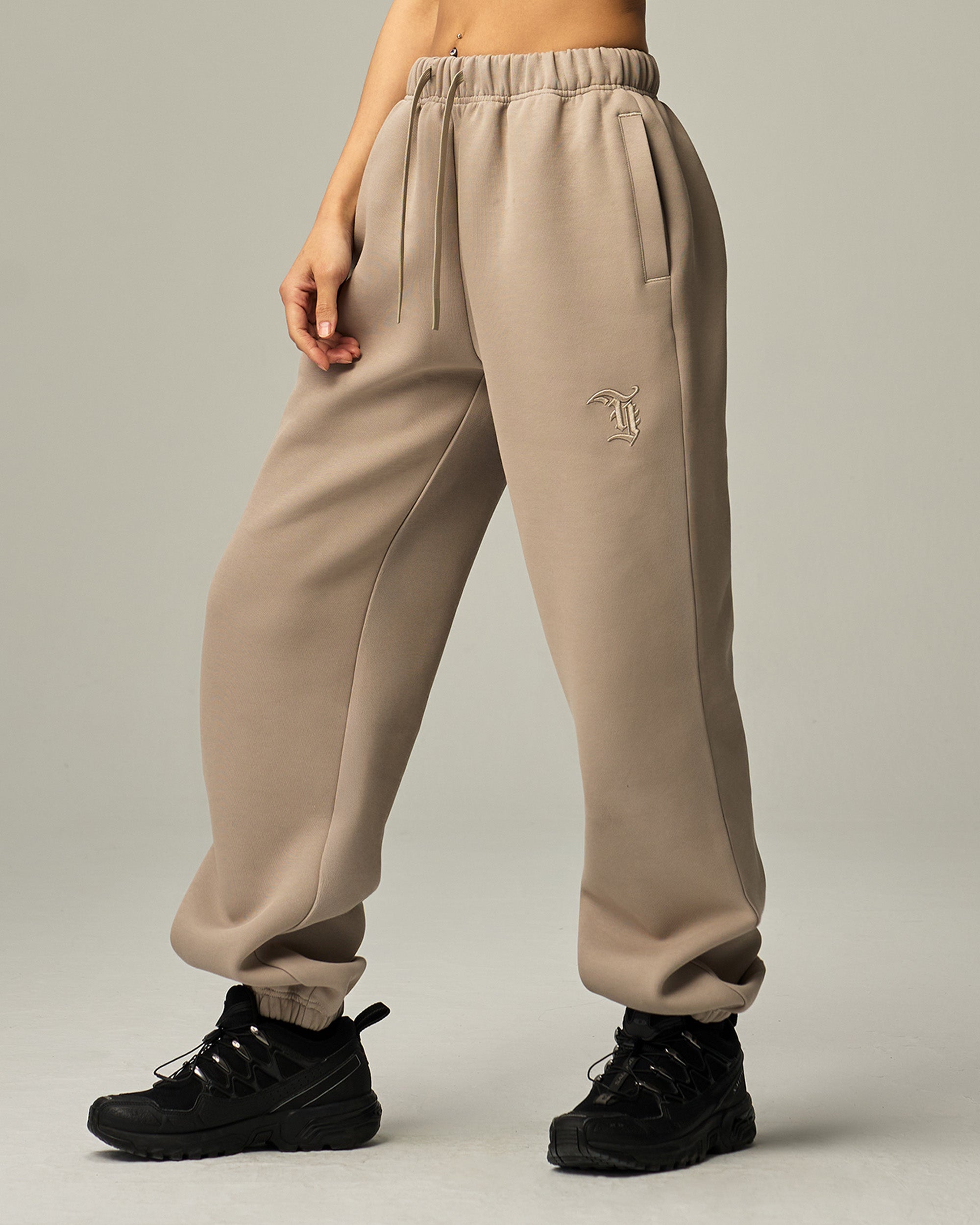color_Light Grey